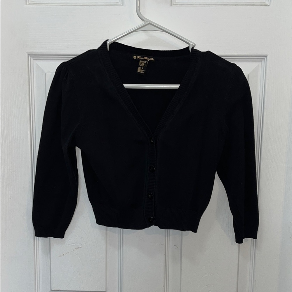 Vintage Forever 21 Black cropped Cardigan